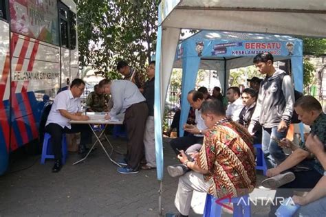 Perpanjang Sim Berikut Layanan Sim Keliling Di Jakarta Antara News