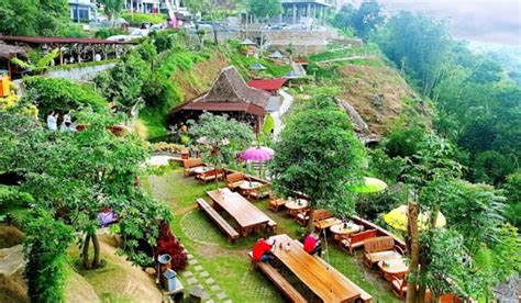 Kafe Di Trawas Paling Hits Perpaduan Sempurna Kuliner Dan