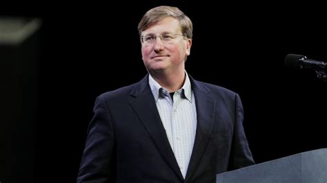 Mississippi Gov Tate Reeves Denies Hes A Secret Fan Of Medicaid Expansion