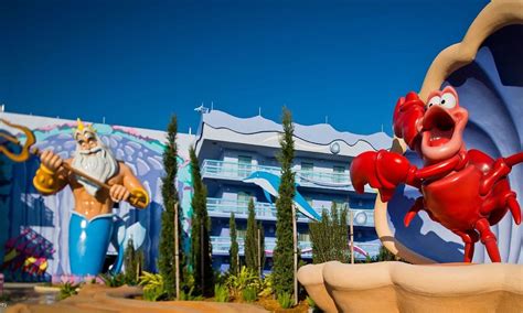 Plandisney Resort Pocket Guide Disneys Art Of Animation Resort