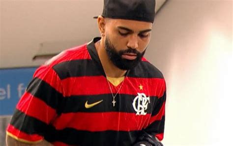 Adriano Imperador Revela Emo O Homenagem Feita Por Gabigol