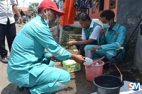 Tim Kementerian LHK Ambil Sampel Limbah B3 Suara Merdeka