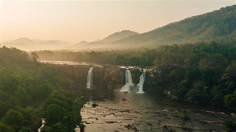 Athirapally Falls In Kerala - Visitor's Guide