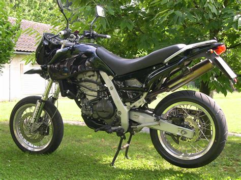 SM 650