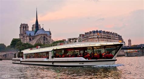 [Sale] Seine River Lunch or Dinner Cruise in Paris by Bateaux Mouches - Klook US