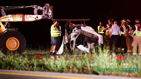 Update Fiery Crash Kills Six People On U S 27 In Nicholasville