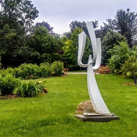 Art - Dubuque Arboretum