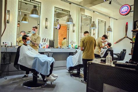 Guía definitiva 50 nombres modernos para barberías