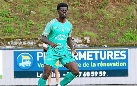 N Locmin Campe Sur Ses Terres Avant Daffronter Le Stade Briochin