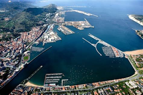 Dutch Port Of Moerdijk Visits Bilbao