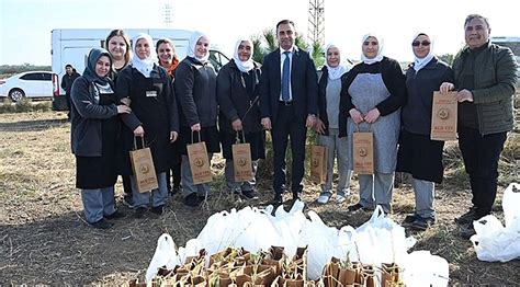 MİLLİ AĞAÇLANDIRMA GÜNÜ NDE FİDANLAR TOPRAKLA BULUŞTURULDU