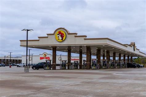 Buc-ee’s May Be The Ultimate Gas Station. That Doesn’t…