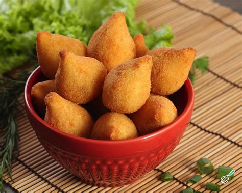 Coxinha Simples Massa De Coxinha E Recheio