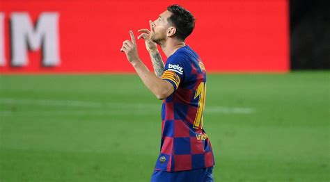 Messi agranda su leyenda El 10 ha igualado un récord de Eusebio y Müller