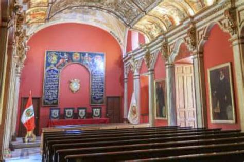 UNMSM declaran Patrimonio Cultural de la Nación a bienes muebles del