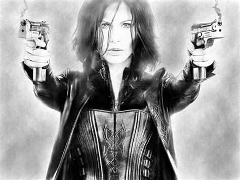 Selene Underworld Fan Art 30612011 Fanpop