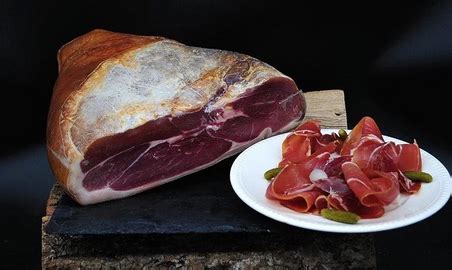 Charcuterie Jambon Cru La Ferme Des Cochons Gourmands La