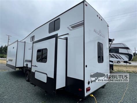 New 2024 Keystone RV Residence 401LOFT Destination Trailer At Arbutus