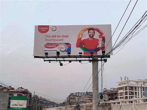 colgate total ace media