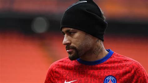 Mercato PSG Le Clan Neymar Afficherait Une Certitude Pour Son