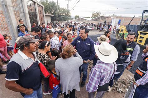 Roberto Cabrera Entrega Obra Y Pone En Marcha Rehabilitaci N De Calles