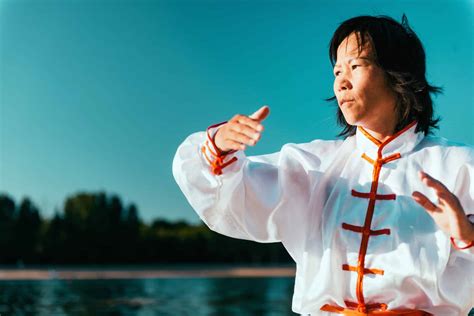 Quels sont les effets du tai chi sur léquilibre et la prévention des