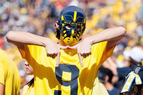 23 Fans Ejected From Michigan Stadium During Wolverines Win Over Usc