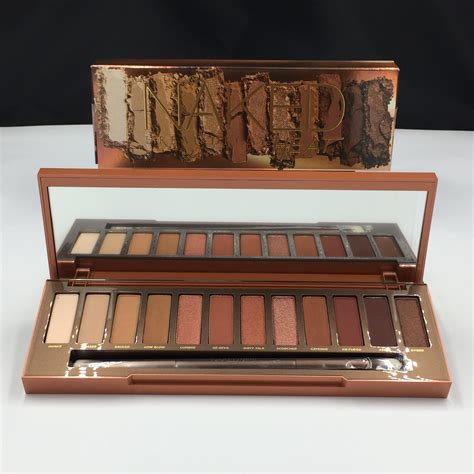 Urban Decay Naked Heat Eyeshadow Palette 12 X Colours 0 95g