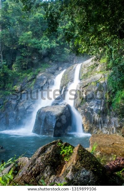 Waterfalls Trivandrum Kerala Meenmutty Waterfalls Stock Photo ...