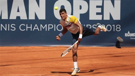 Tenista brasileiro Thiago Monteiro avança às quartas de final do ATP