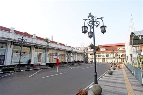 Jalan Braga Street Sign in Bandung, Indonesia Editorial Photo - Image ...