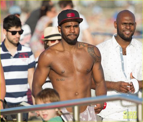 Jason Derulo Shirtless Beach Workout In Australia Photo 2963153 Jason Derulo Shirtless