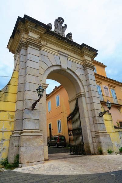 Complesso Monumentale Del Belvedere Di San Leucio Mondovagando