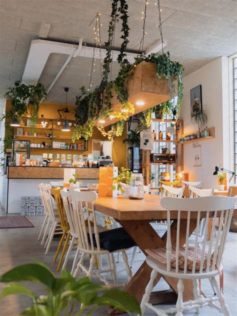 Koffiebar Sowieso - Breda, Netherlands | European Coffee Trip