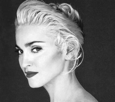 Pin By Veronica Patricia Ortiz On Blonde Hair Styles Madonna Bleach Blonde Hair Gentlemen