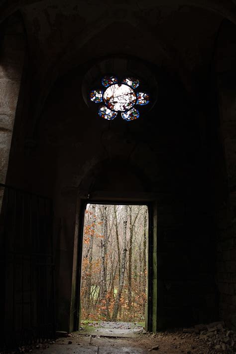 La chapelle des loups Vieille chapelle isolée et abandonn Flickr