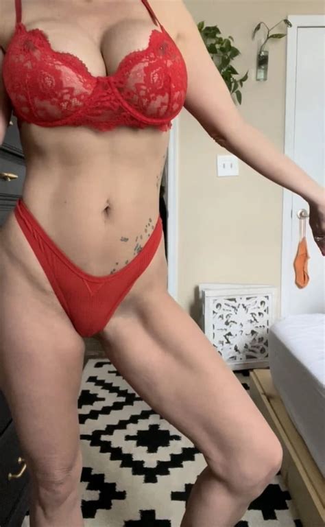 Trying On Jeans 10 Nude Pics XHamster