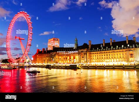 night silhouette big ben light  res stock photography  images alamy