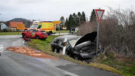 Unfall In Pfaffendorf Bei G Rlitz Zwei Verletzte Bei Zusammensto Auf