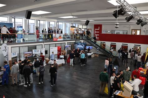 Wirtschaft Trifft Schule Firmentag An Der HTL Saalfelden Pinzgau