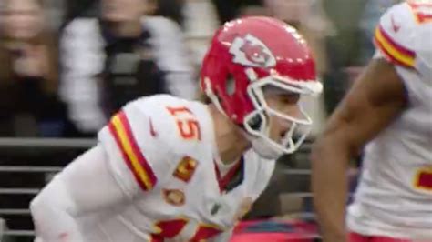 Patrick Mahomes Incredible Nsfw Interaction With Travis Kelce During