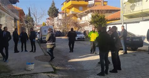 Denizli de kayıp olan kadının cansız bedeni karşı komşusunun