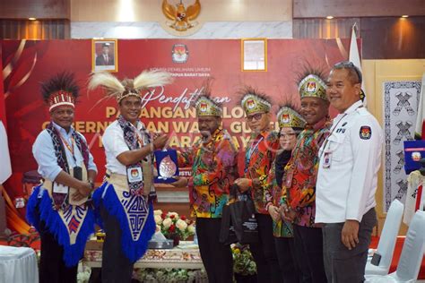 Pendaftaran Bakal Calon Gubernur Papua Barat Daya Antara Foto