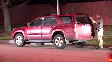 Carjacker Takes Off With Woman Inside Suv In Fort Bend County Abc13