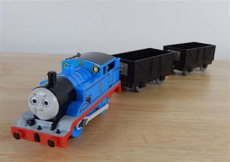 Tomy Trackmaster Plarail Thomas With Troublesome Trucks | canoeracing ...