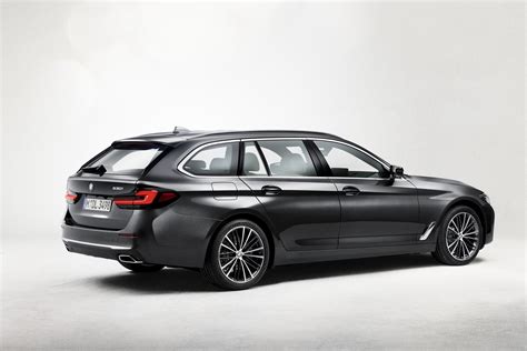 Bmw Series Touring G Lci Facelift I Hp Mhev Steptronic