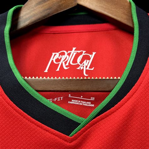 Camisa De Portugal I Torcedor Eurocopa Vermelha Zeeta