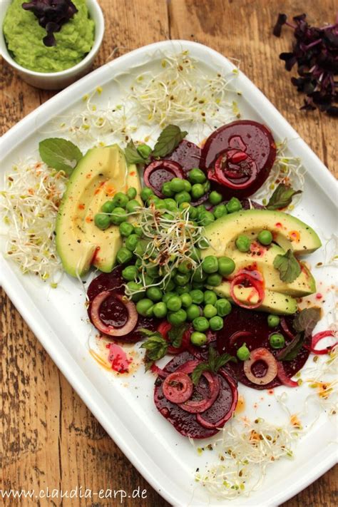 Salat Mit Roter Bete Avocado Und Frischen Erbsen Nach Ottolenghi