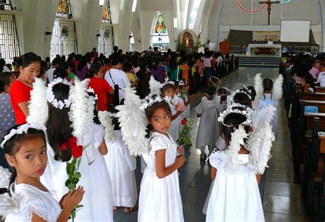 A Guide To The Flores De Mayo Festival In The Philippines Philippine Primer