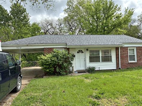 2 Beds 1 Bath - House - Property Rentals - Florissant, Missouri